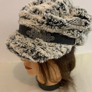Lillie & Cohoe Elegant Faux Fur Women's Hat